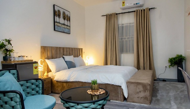 BryMac Hotel