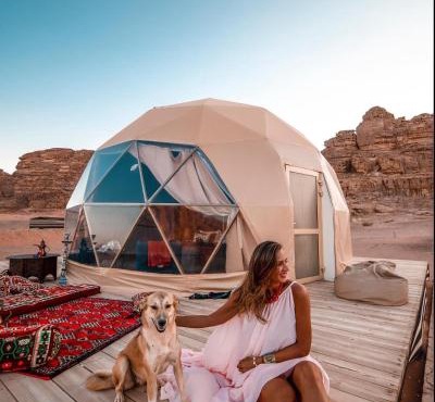 BUBBLES LUXURY CAMp & BUBBLES ROOM