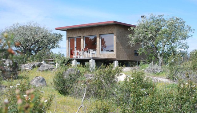 Bubulcus and Bolotas - Off Grid Nature Holiday Home