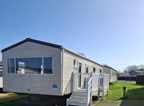 Buckingham Breeze Haven Caravan Hire Marton Mere Blackpool
