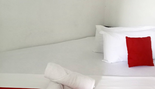 Budget accomodation with free drinking water and coffee