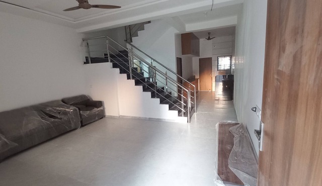 Budget friendly bungalow for stay in Junagadh.