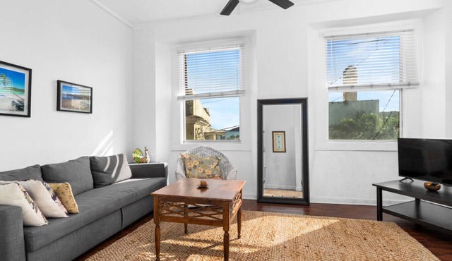 Budget-Friendly Downtown Stay in the Heart of Charlotte Amalie