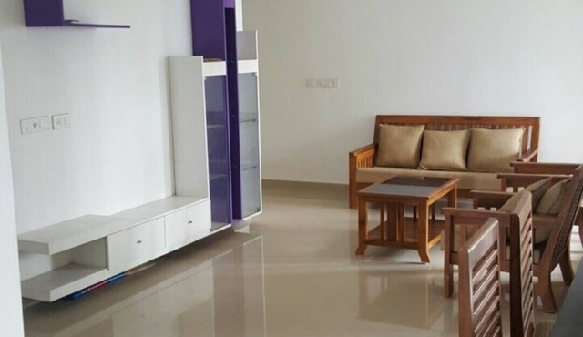 Budget non AC 3bhk apartment near kaloor stadium.