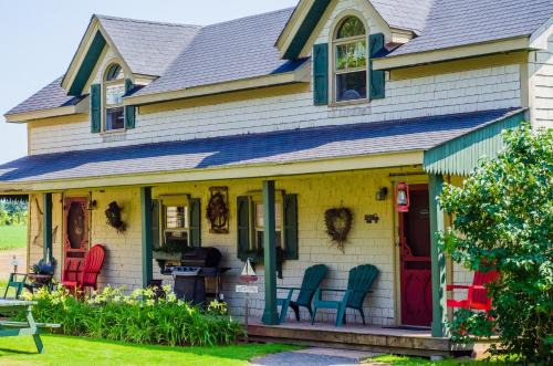 Bugaboo Cottages