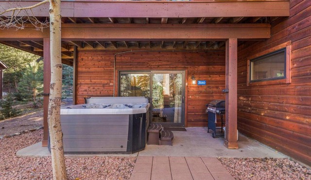 Bugle Pointe B20 by Estes Park Condos
