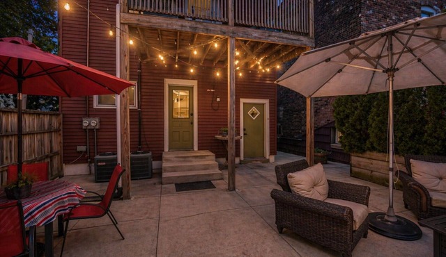 Built for XL Groups w/Patio, Garage, Walkable to Downtown
