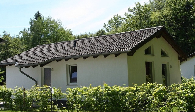 Bungalow in Eifel near Forest and Mountains