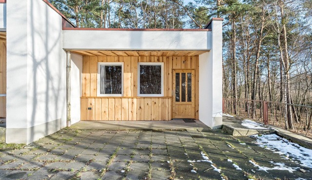 Bungalow "7 - Anglerinsel" with Lake View and Private Terrace