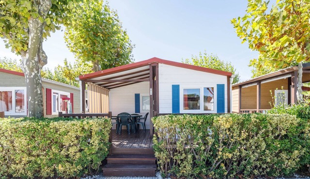 Bungalow 'D' with Private Pool, Private Terrace and Wi-Fi