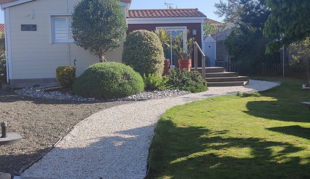 Bungalow