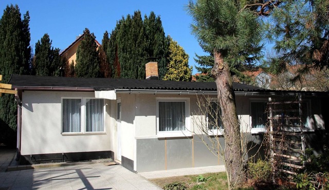 Bungalow Gartenidyll, Berlin