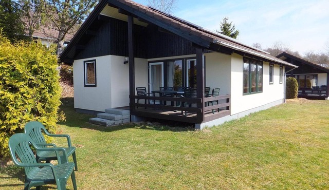 Bungalow in Eifelpark near Kronenburger Lake