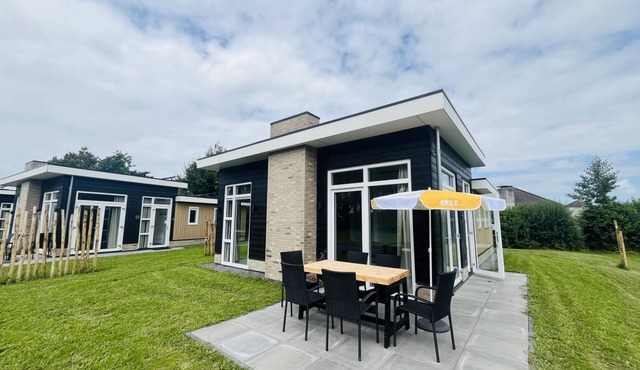 Bungalowpark de Horn - Floresta 215 by Interhome