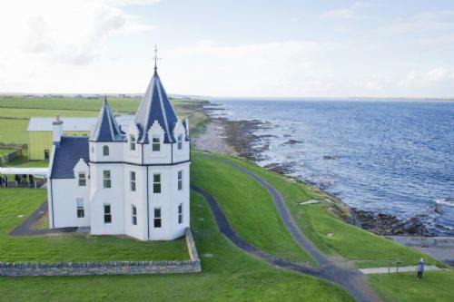 Burghead - 1 Bed Luxury Studio by Together Travel