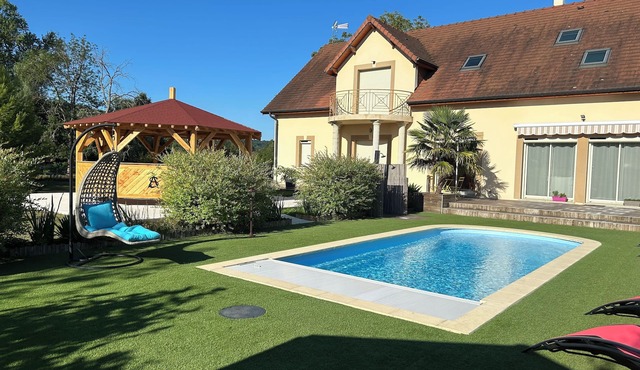 Burgundy break