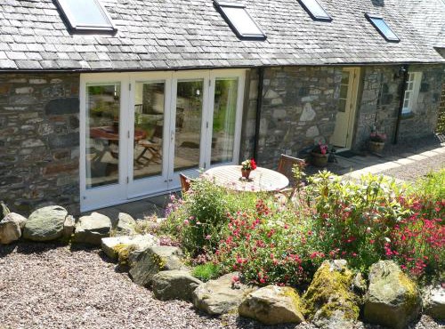 Burn Cottage - A Secluded Highland Retreat For Two