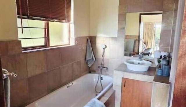 Bush Willow Lodge