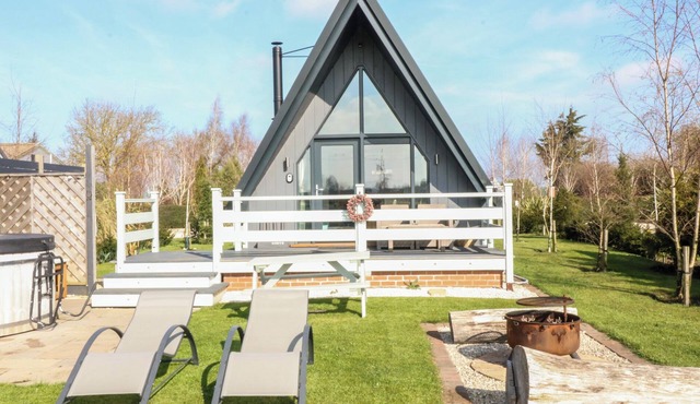 Buttercup Lodge