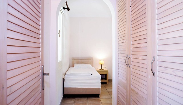 BV-435 Ç Bodrum 4 Bedroom Detached Garden Holiday Villa in Bitez with Pvt pool