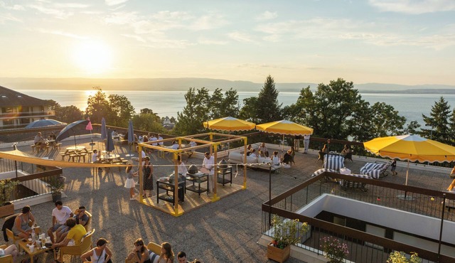 Côté Lac Hostel