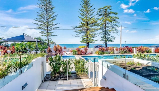 C Bargara Unit 101 Ocean Front