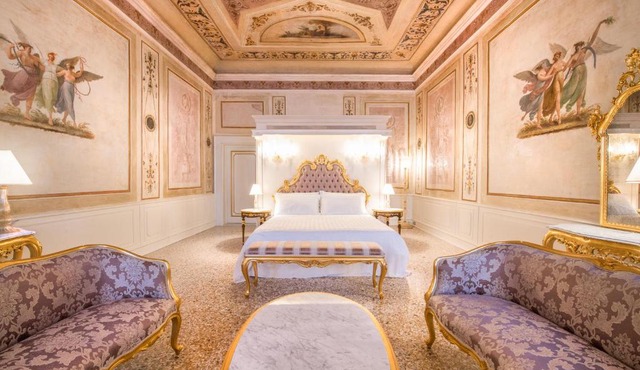Ca' Bonfadini Historic Experience