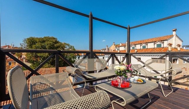 Ca' Della Luce Terrace