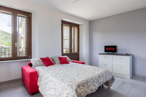 Cà Maira Dronero Studio apartment with Netflix and Wi-Fi