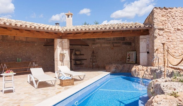 Ca Nostra - Beautiful townhouse with pool in Algaida