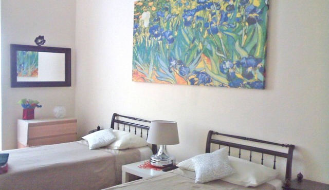 Ca 'Sanlò: a stone's throw from the Aquarium of Genoa! Conventioned parking, free WiFI