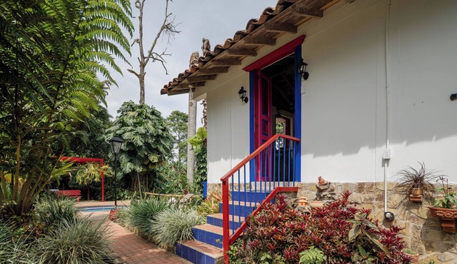 Cabaña con jacuzzi en el corazón del Quindío