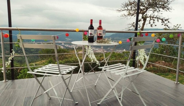 Cabaña la Esmeralda . A 15 Minutos de San Gil via Barichara Somos pet Friendly