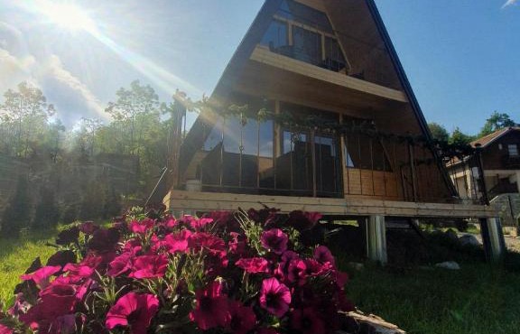 Cabana de Vis Valea Prahovei - ciubăr și saună la munte
