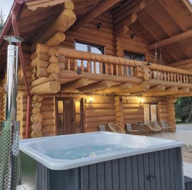 Cabana dintre brazi Mărișel