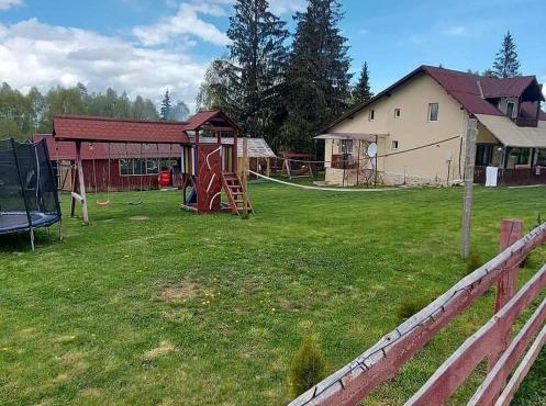 Cabana Duma la munte cu ciubar