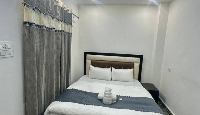 Cabana Suites