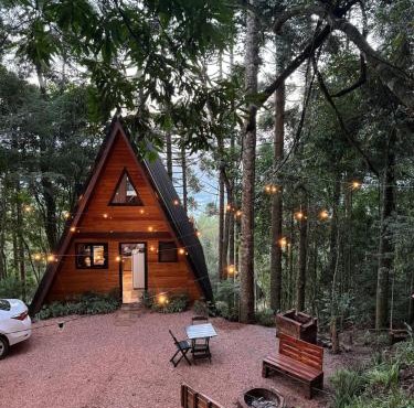 Cabanas da Mata Com Vista para as Montanhas na Serra Gaúcha