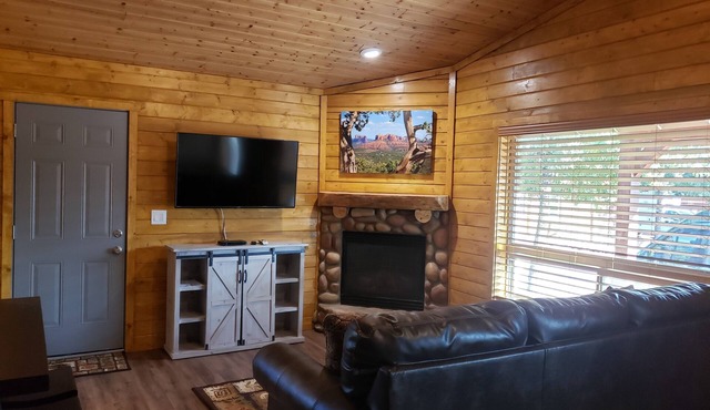 Cabin #1 has been completely remodeled! Cabin is now a 2 bedroom, full kitchen.