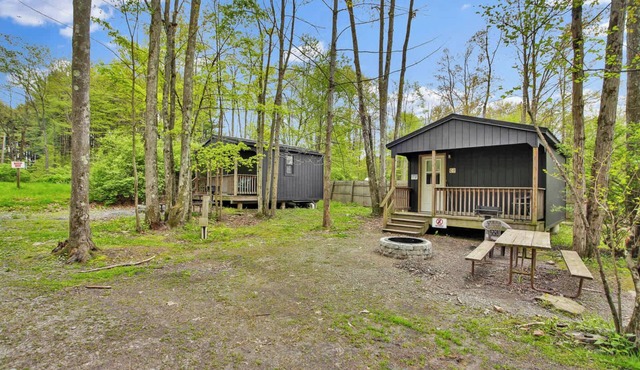 Cabin full bath
