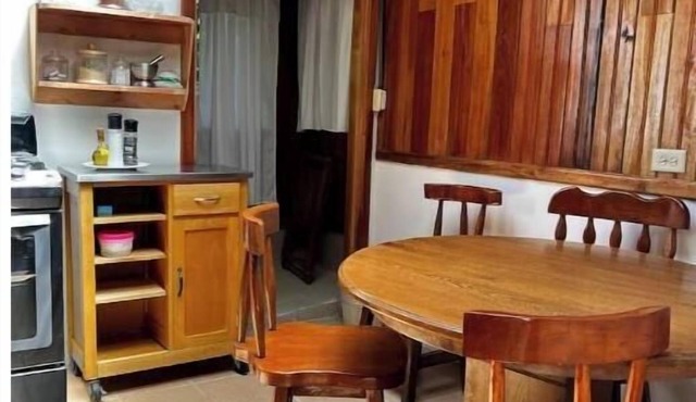 Cabin inside cloudforest “PILA”