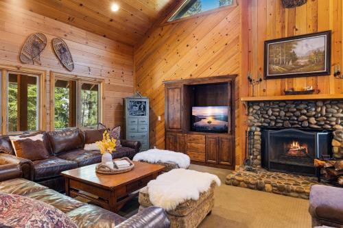 Cabin Near Kings Beach Minutes to Northstar