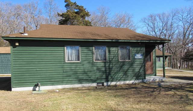 Cabin with access to LI Sound
