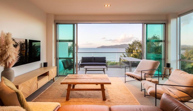 Cable Bay Luxury 2 Bedroom Surf Villa