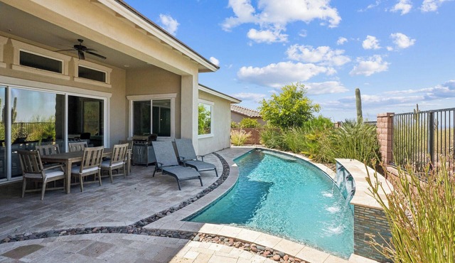 Cactus Flower Pass Dream Spacious 5-bedroom house with AC, WiFi