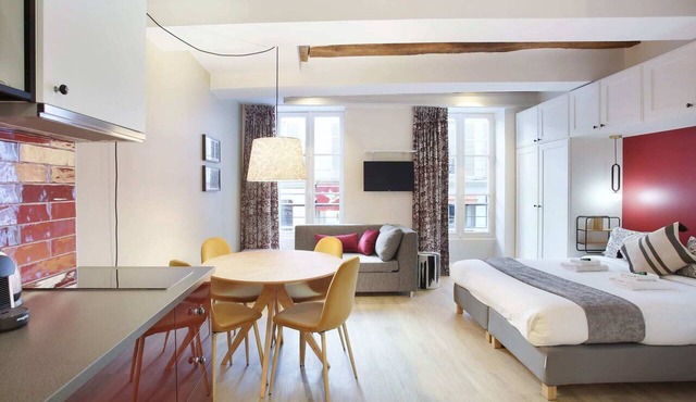 Cadet 103 - Studio Apartment, Sleeps 3
