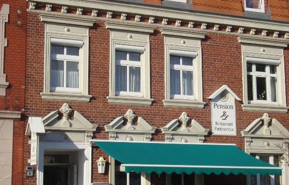 Cafe & Pension JL