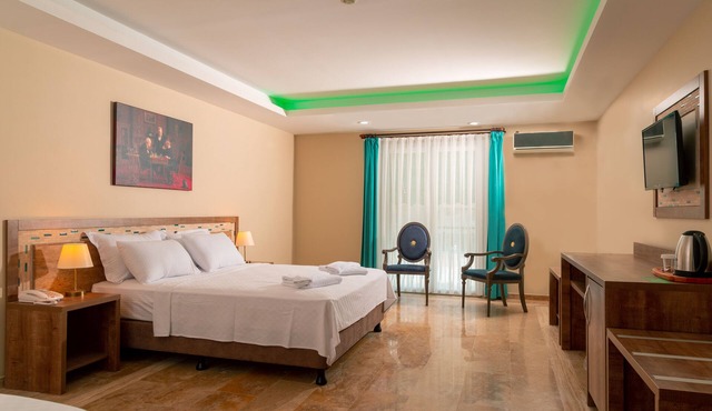 Caissa Hotel