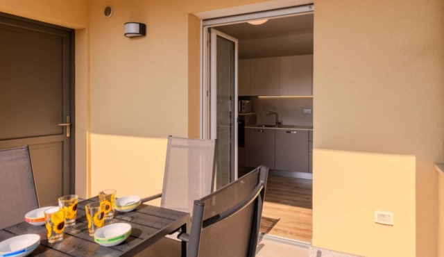 Calicantus - Nespolo by Interhome