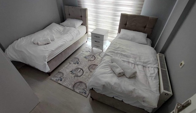 Cam Suites